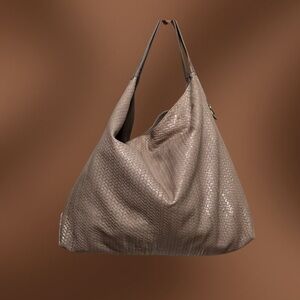 Laura Di Maggio bag